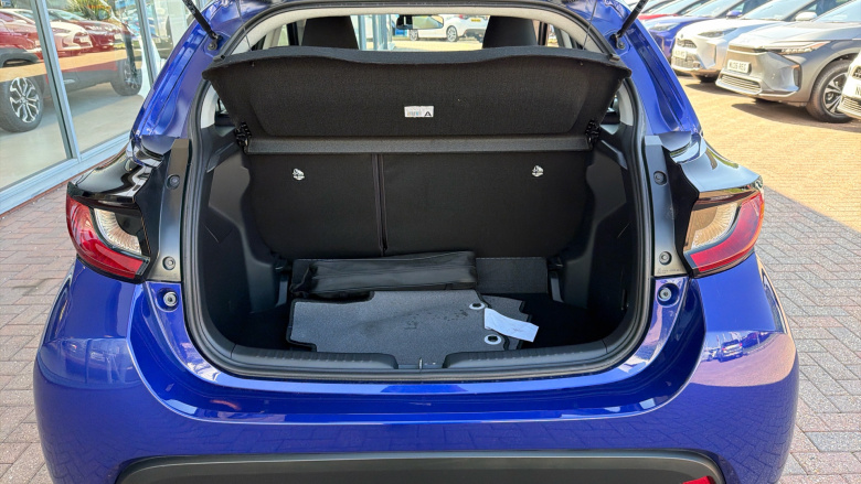 Toyota Yaris 1.5 Hybrid Icon 5dr CVT Hybrid Hatchback